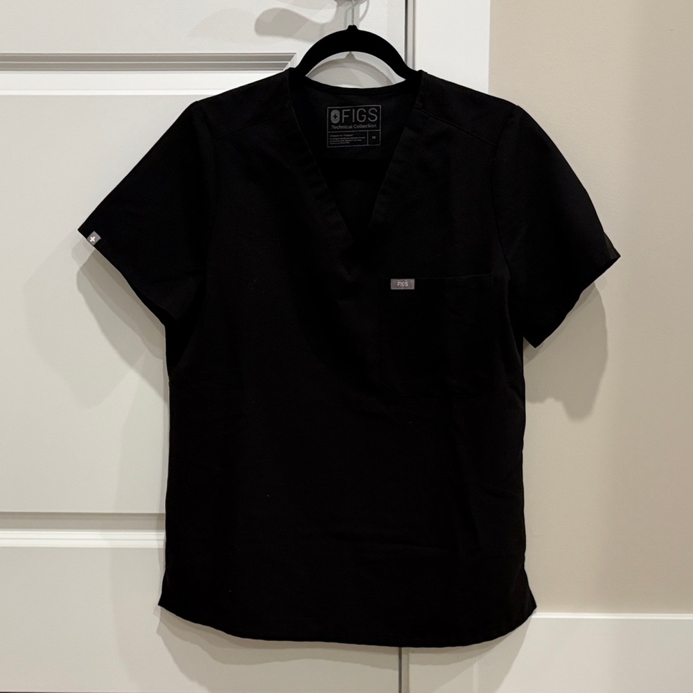 Figs Catarina Black Top